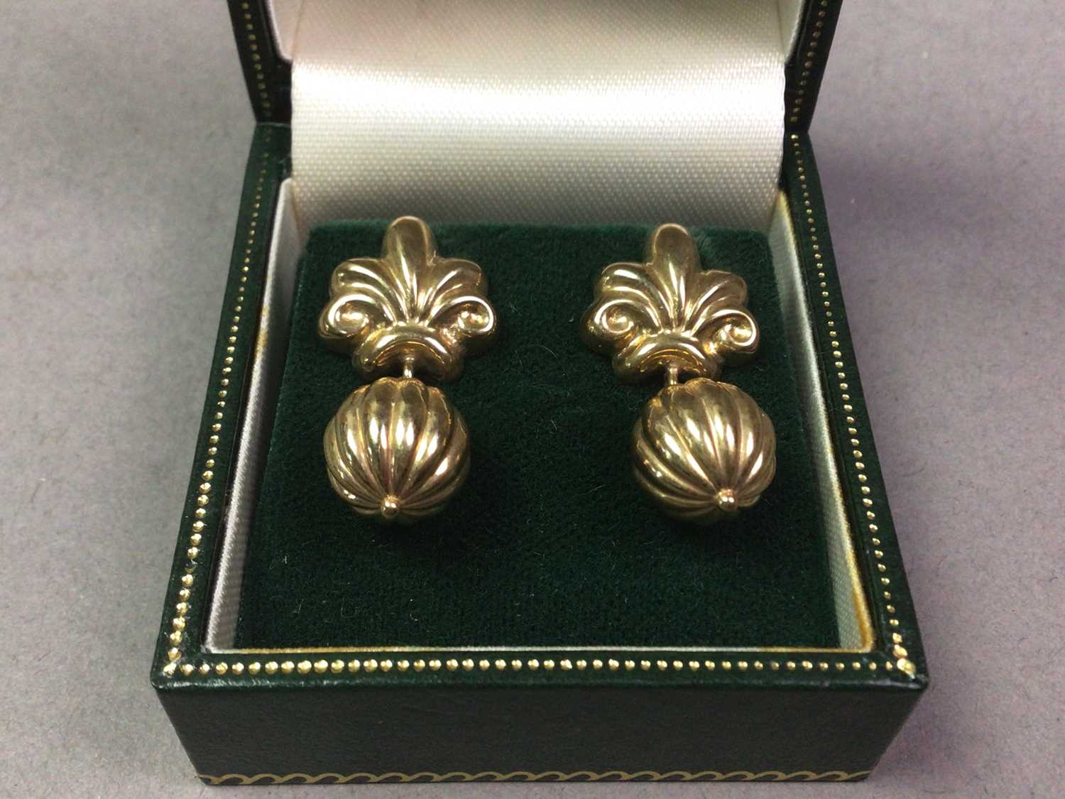 PAIR OF NINE CARAT GOLD EARRINGS - Image 2 of 2