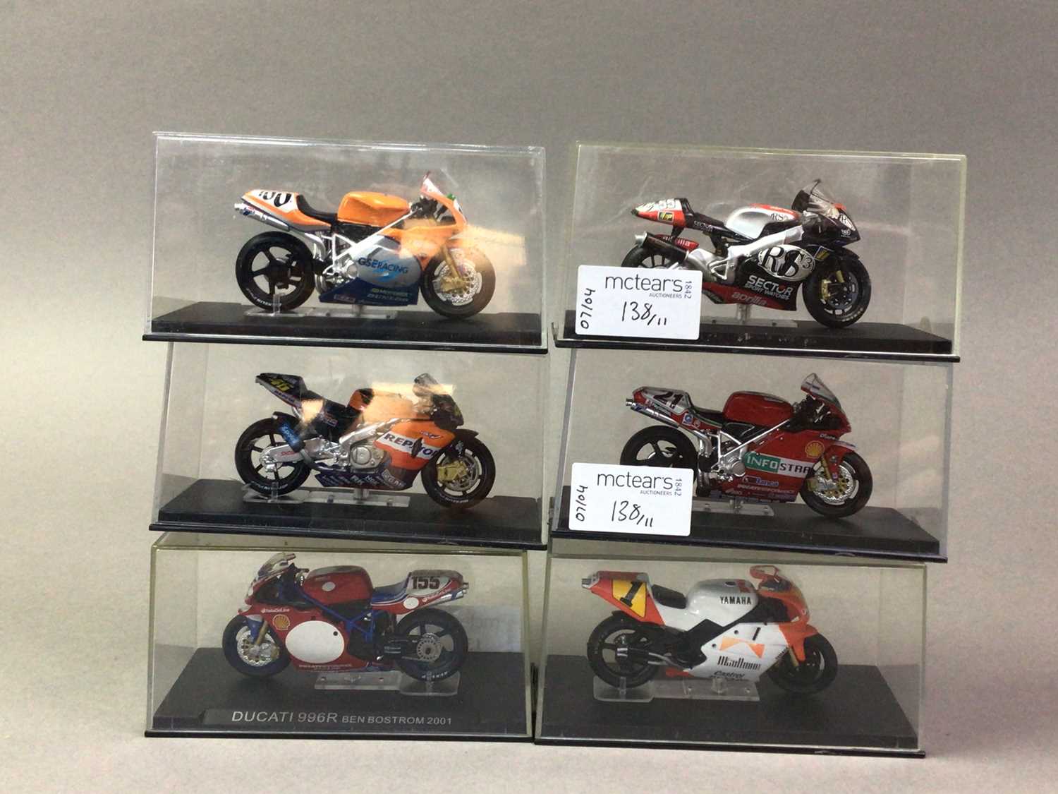 LOT OF MODEL MOTORBIKES - Image 2 of 3