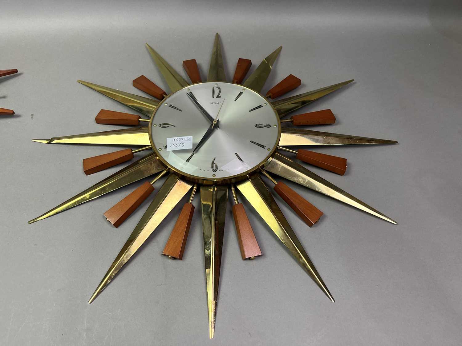 VINTAGE METAMIC TEAK STARBUST WALL CLOCK AND TWO OTHERS - Image 5 of 6