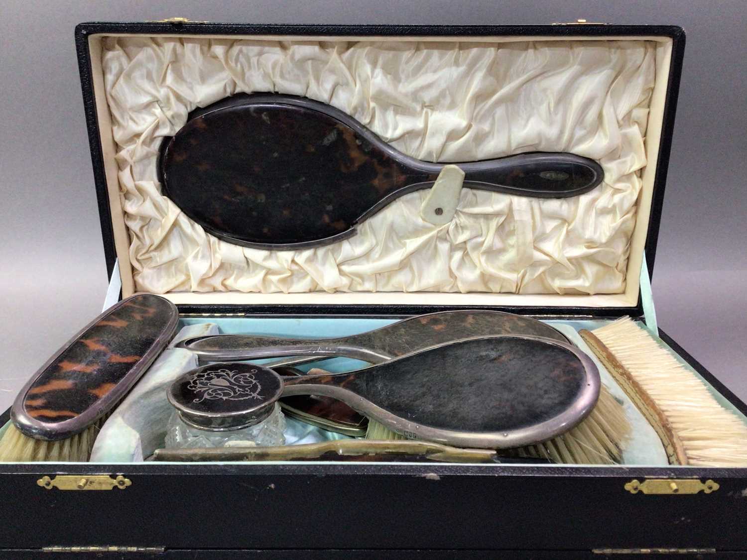 SILVER AND TORTOISESHELL VANITY SET