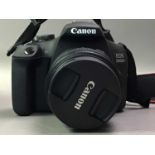 CANON EOS 2000D ESSENTIAL TRAVEL KIT