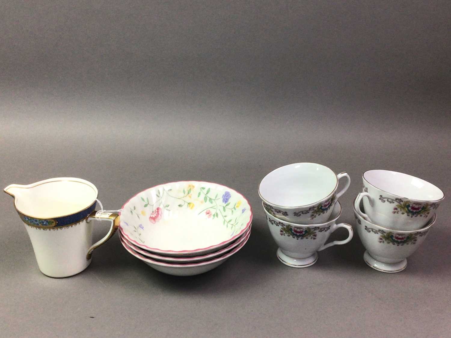 IMPERIAL BONE CHINA PART TEA SERVICE AND OTHER PART TEA SERVICES - Image 4 of 13