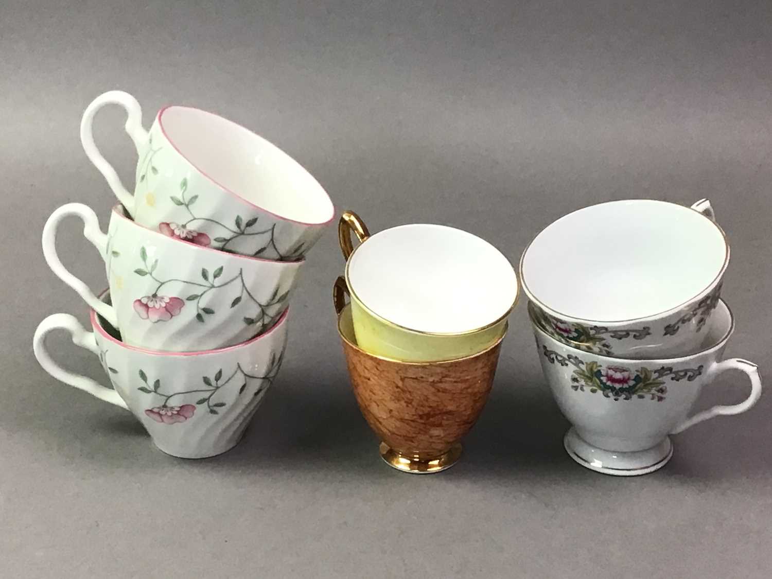 IMPERIAL BONE CHINA PART TEA SERVICE AND OTHER PART TEA SERVICES - Image 11 of 13