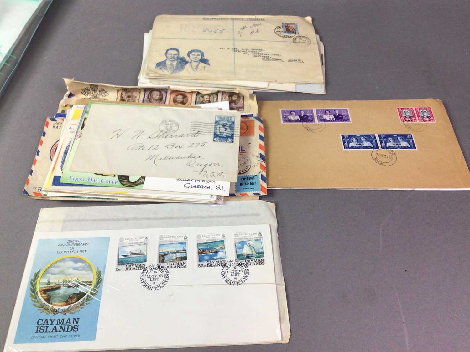 GROUP OF STAMPS AND FIRST DAY COVERS - Image 9 of 14