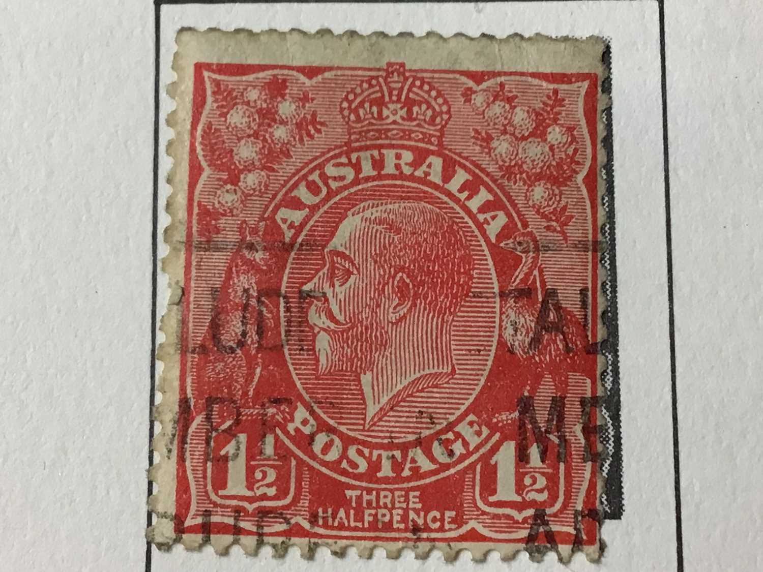 COLLECTION OF STAMPS UK AND WORLD