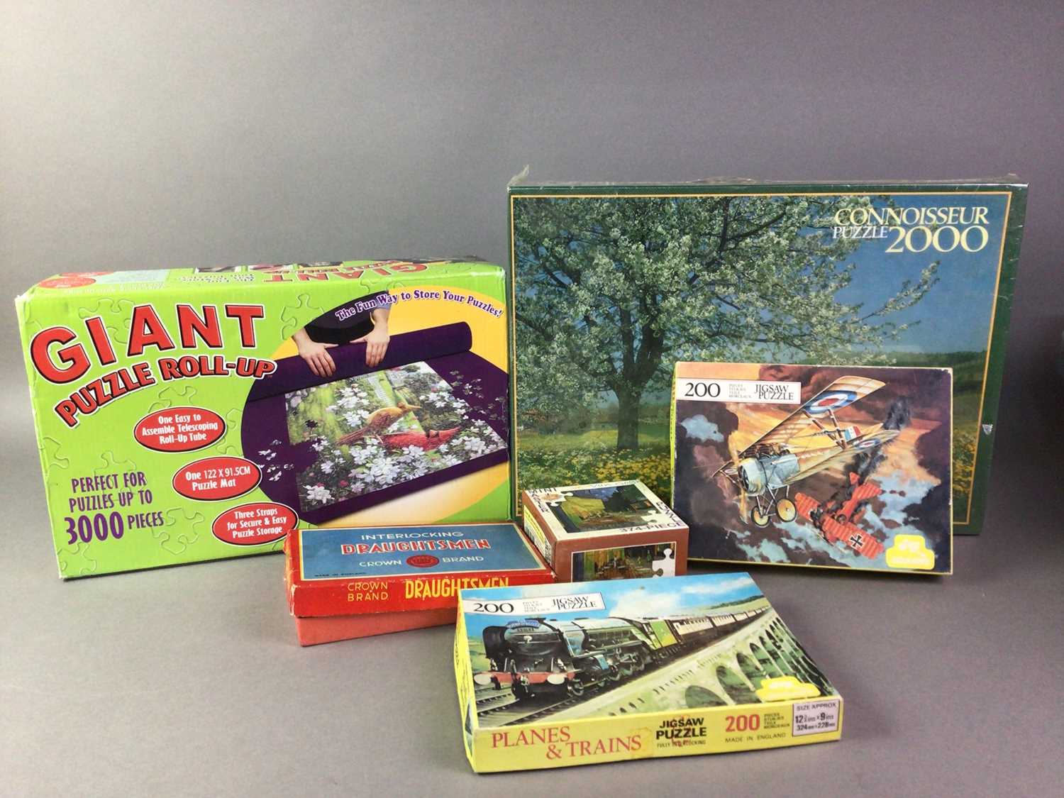 GROUP OF BOARD GAMES AND JIGSAWS - Image 2 of 2