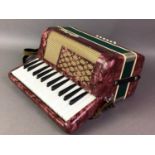 VINTAGE CHILD'S ACCORDION