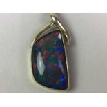 OPAL DOUBLET PENDANT