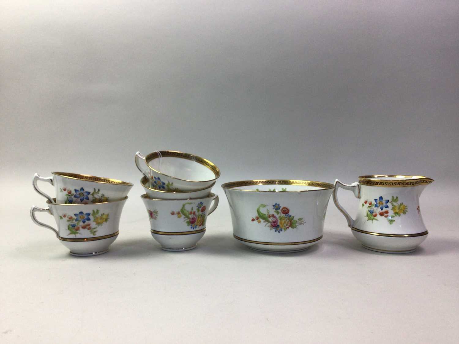 DIAMOND CHINA TEA SERVICE, EARLY 20TH CENTURY - Image 2 of 3