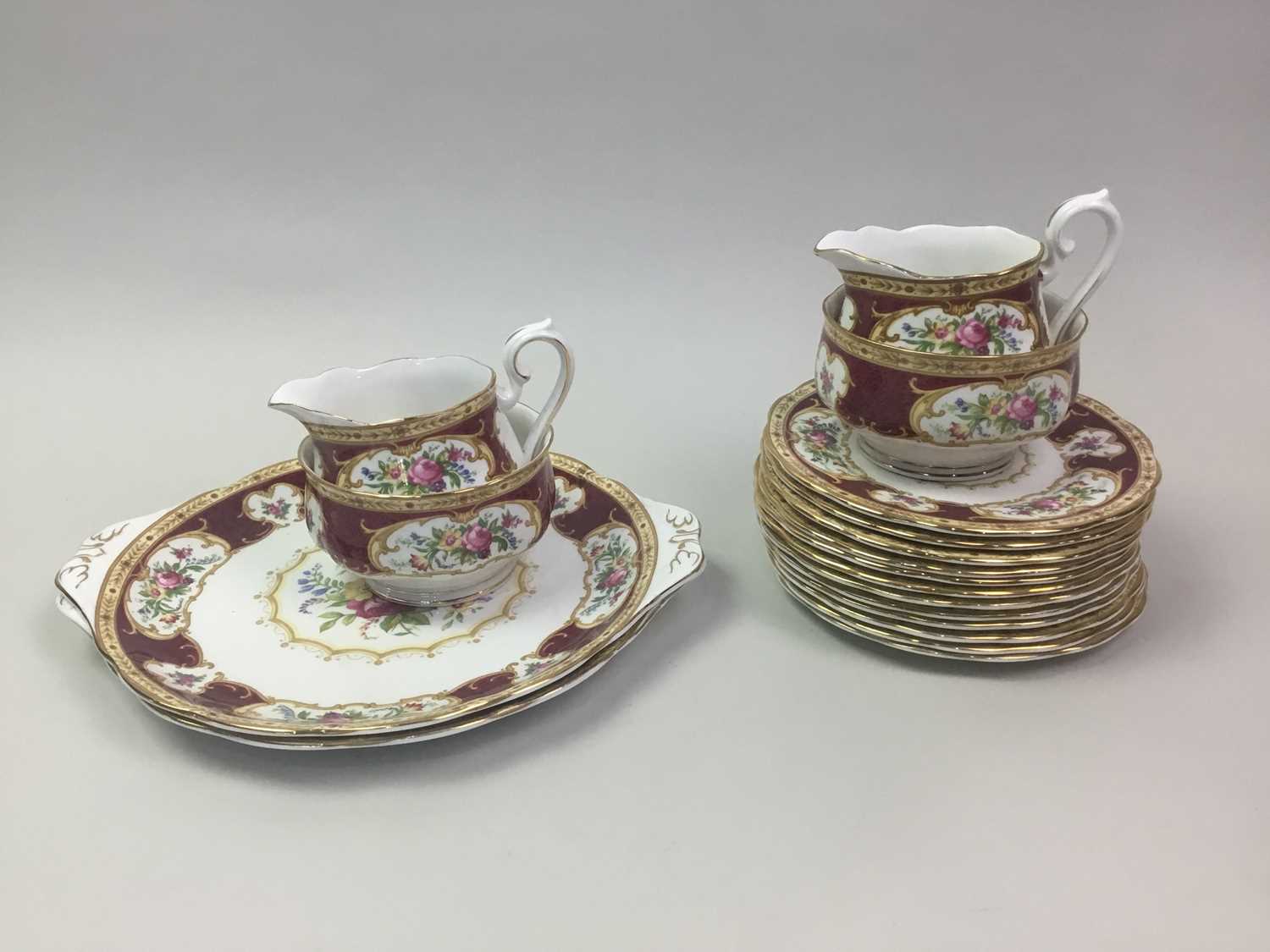 ROYAL ALBERT TEA SERVICE, LADY HAMILTON PATTERN - Image 2 of 3