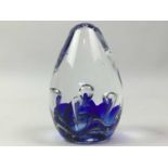 COLLECTION OF GLASS PAPERWEIGHTS,
