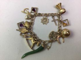 MID-20TH CENTURY CHARM BRACELET,