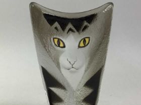 SWEDISH GLASS SCULPTURE, OF CAT