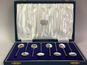 SET OF EIGHT SILVER AND ENAMEL COFFEE SPOONS, EARLY 20TH CENTURY