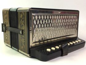 VINTAGE HOHNER ACCORDIAN,