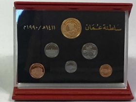 COLLECTION OF ROYAL FAMILY COMMEMORATIVE COINS,