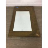 ATTRACTIVE ARTS & CRAFTS GLASGOW SCHOOL BRASS WALL MIRROR EARLY 20TH CENTURY