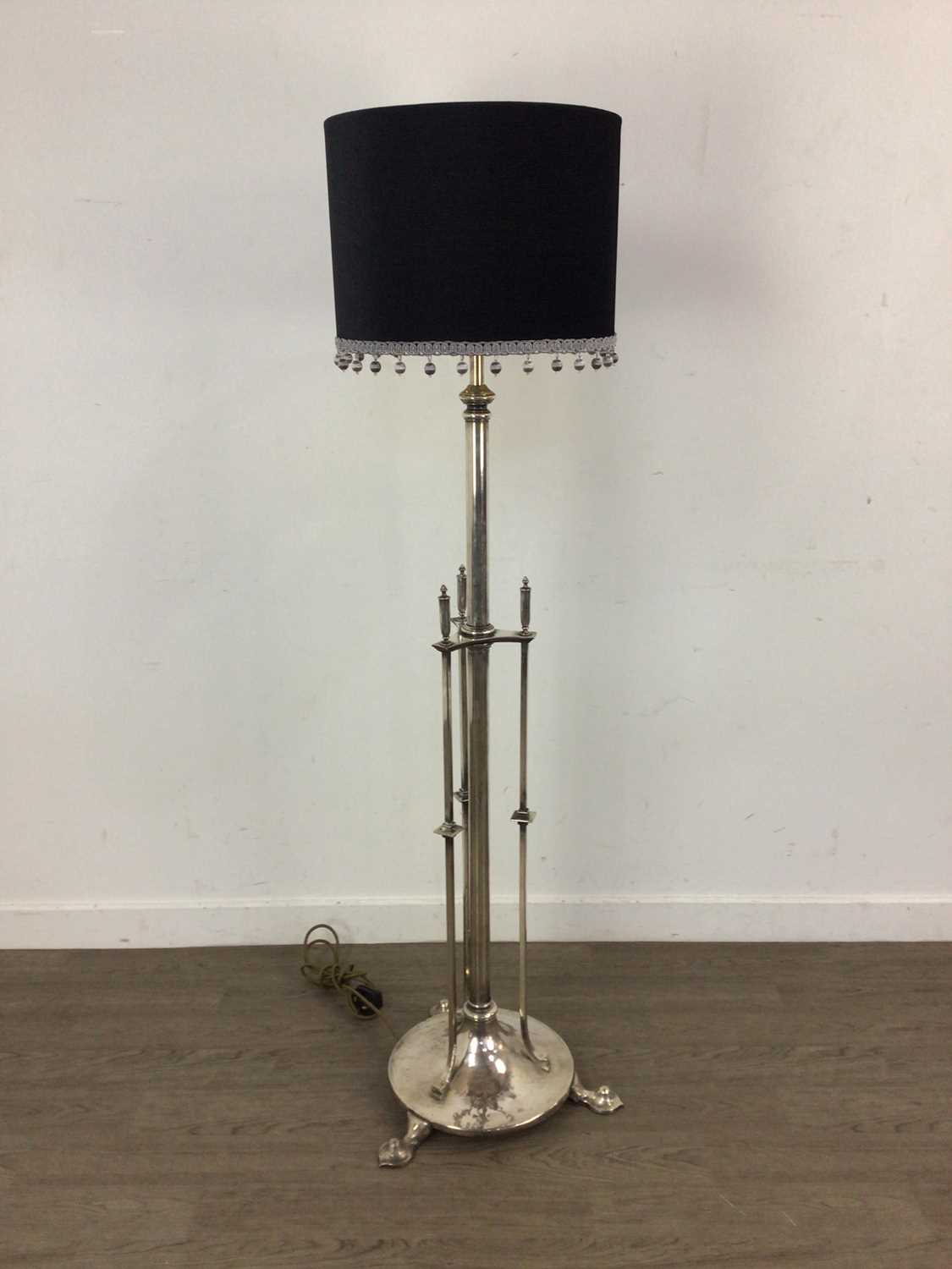 STEEL TELESCOPIC FLOOR LAMP OF ARTS & CRAFTS DESIGN,