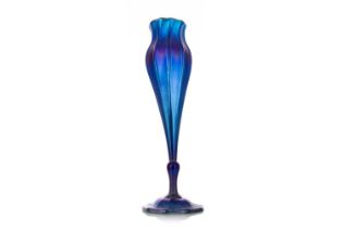 LOUIS COMFORT TIFFANY (AMERICAN, 1848-1933), 'FAVRILE' FLORIFORM VASE, LATE 19TH / EARLY 20TH CENTUR