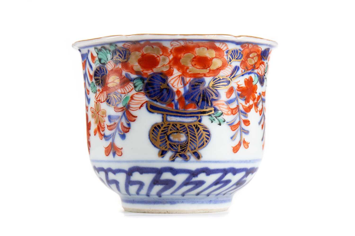 CHINESE PORCELAIN BEAKER LATE 18TH/EARLY 19TH CENTURY - Image 2 of 4