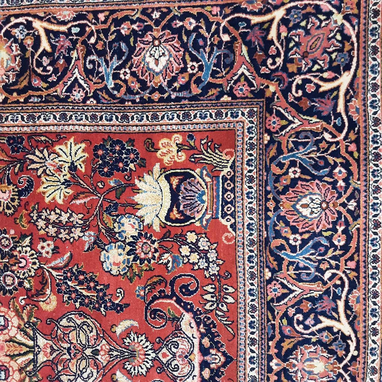 KASHAN PART SILK RUG LATE 19TH/EARLY 20TH CENTURY