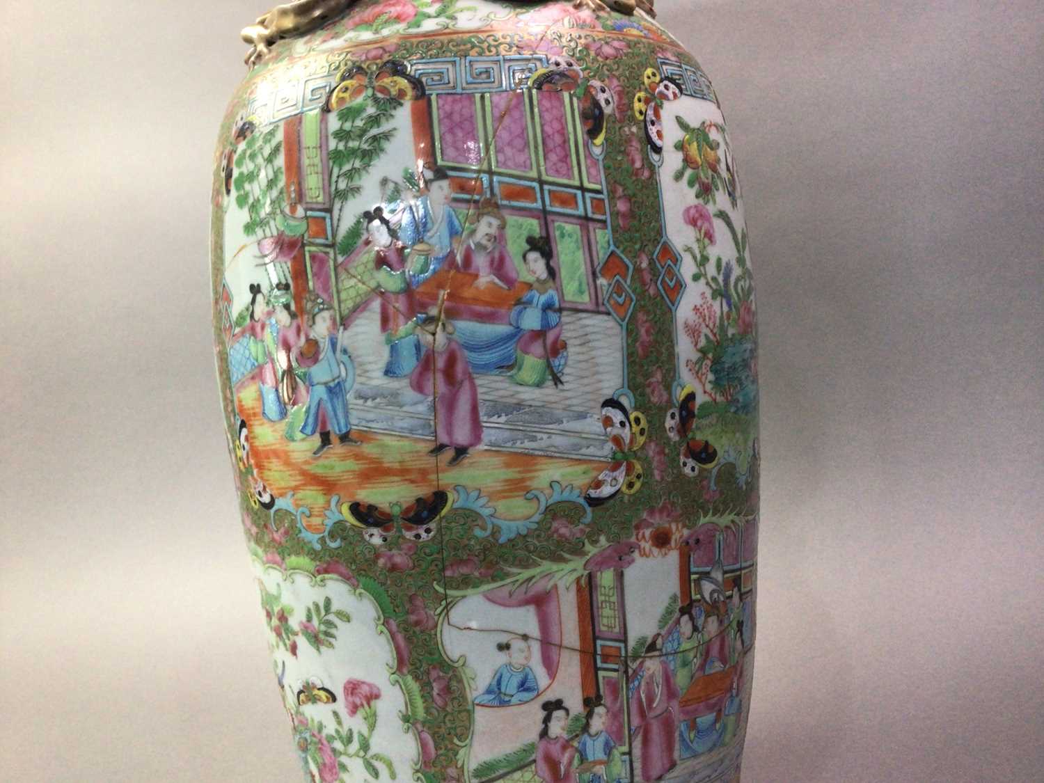 CHINESE CANTON FAMILLE ROSE VASE C.1850/60 - Image 3 of 4