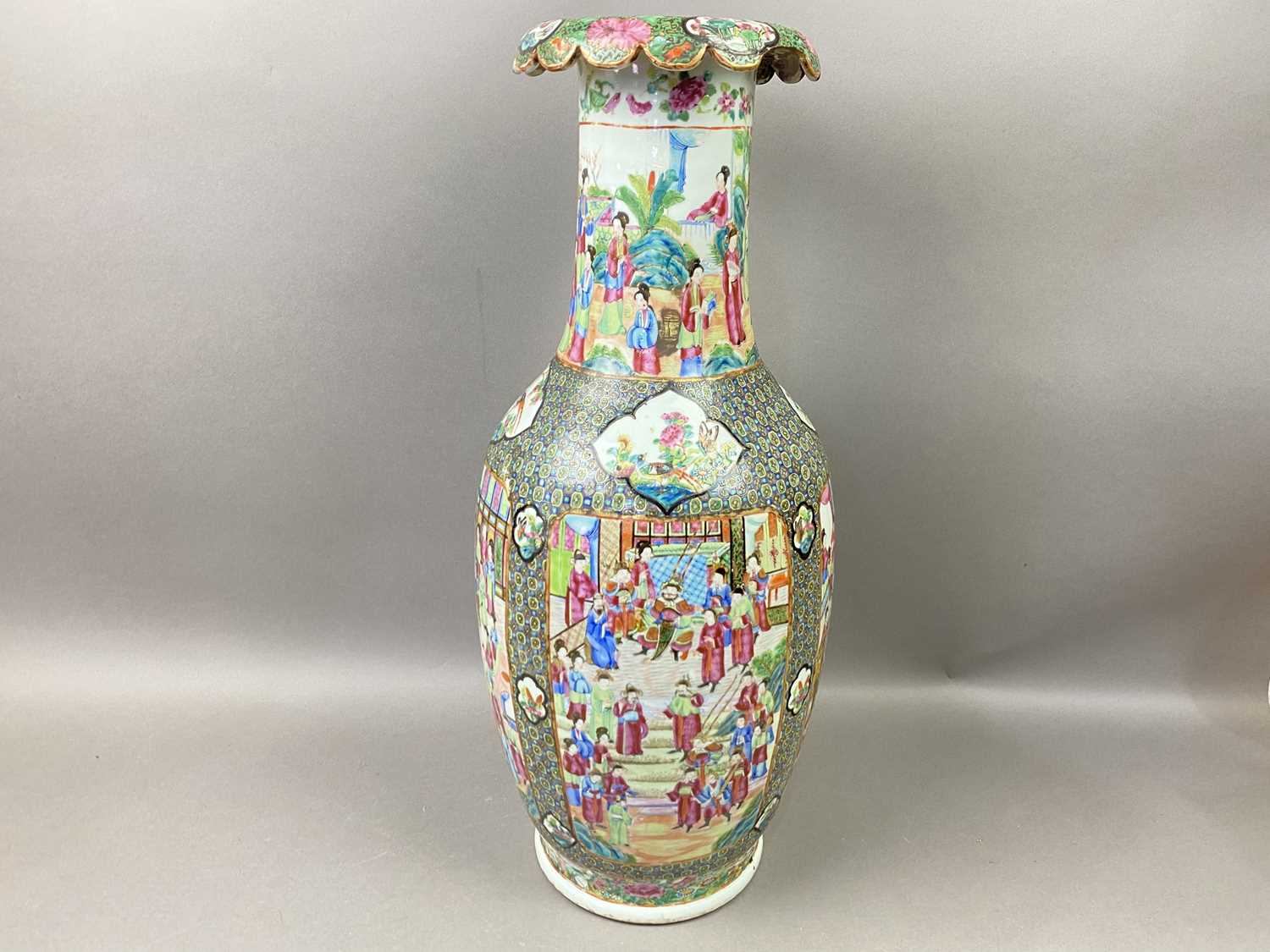 CHINESE CANTON FAMILLE ROSE VASE EARLY/MID 19TH CENTURY - Image 2 of 9