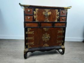 20TH CENTURY CHINESE SIDE CABINET,