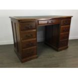 LATE VICTORIAN MAHOGANY PEDESTAL DESK LATE 19TH CENTURY