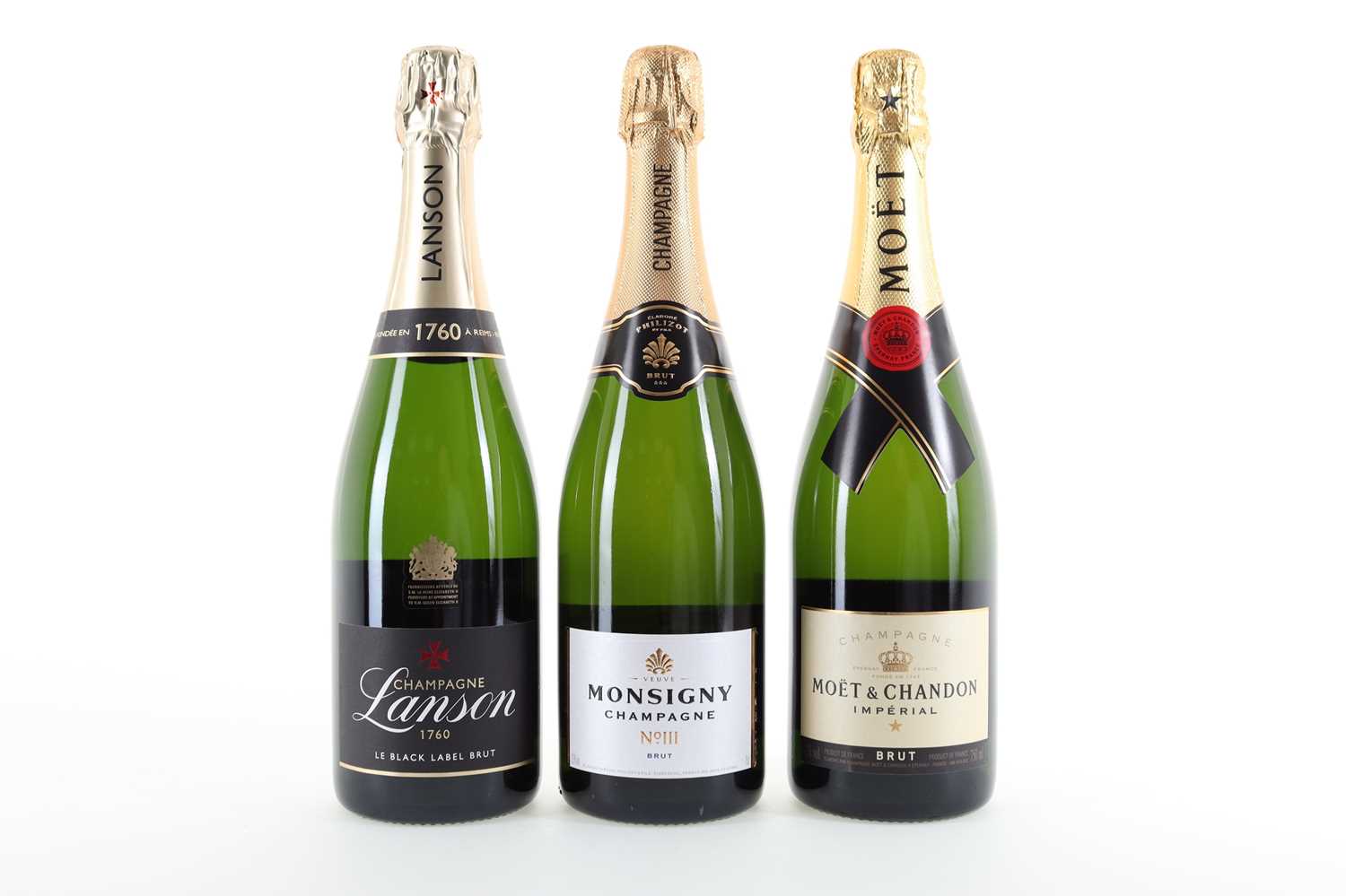 3 BOTTLES OF NON VINTAGE CHAMPANGE INCLUDING MOET & CHANDON IMPERIAL