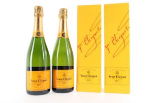 2 BOTTLES OF VEUVE CLICQUOT CHAMPAGNE