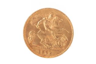 GEORGE V HALF SOVEREIGN DATED 1925,