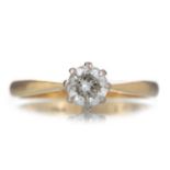 DIAMOND SOLITAIRE RING