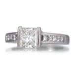 DIAMOND DRESS RING