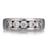 DIAMOND FIVE STONE RING