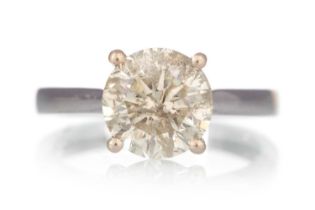 DIAMOND SOLITAIRE RING,