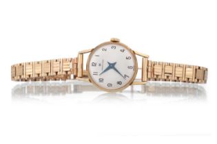 HAMILTON, NINE CARAT GOLD CASED MANUAL WIND WRIST WATCH,