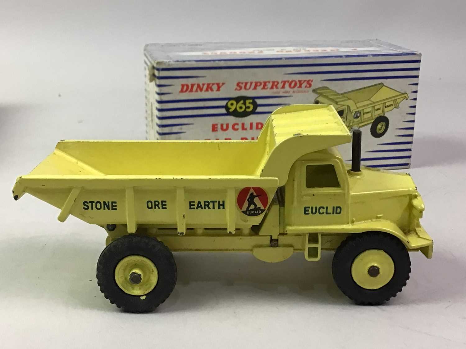 DINKY TOYS, NO. 965 EUCLID REAR DUMP TRUCK - Image 3 of 3