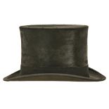 A black top hat, Anderson & Sons, York, early 20th century, aperture 20 x 16cm, in card hat box of