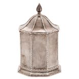 Guild of Handicraft. An octagonal silver biscuit box, 17cm h, maker's mark, London 1929, 18ozs