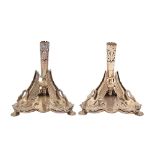 A pair of Victorian EPNS flower stands, the tri-form base mounted with three swans, 19cm h Good