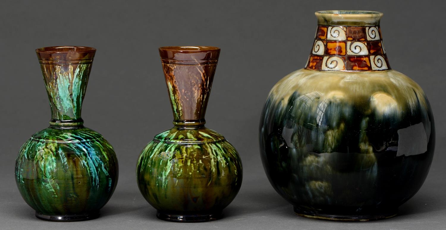Two matching English Art Pottery vases, possibly William Ault after Linthorpe, c1890,   17cm h and a