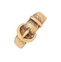 A Victorian 18ct gold buckle ring, Birmingham 1898, 6.3g, size F Good condition