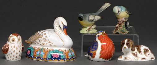 Four Royal Crown Derby paperweights and two Beswick birds, various sizes, printed marks, all boxed