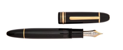 A Montblanc Meisterstuck No 149 black fountain pen, 14ct white gold nib