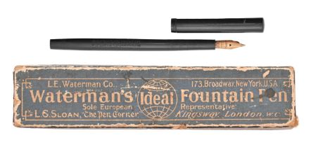 A Waterman Ideal fountain pen, boxed