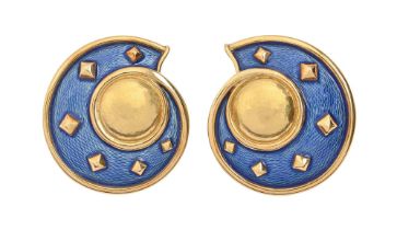 De Vroomen. A pair of shell shaped 18ct gold and blue guilloche enamel ear clips, 31mm, signed,