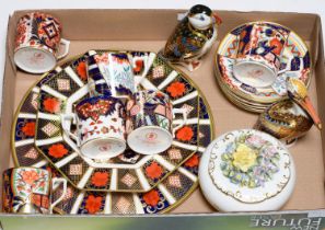 A set of six Royal Crown Derby "Curator's Collection" Japan pattern coffee cans and saucers, two