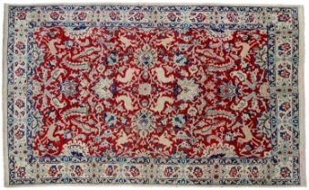 An Isfahan rug with silk highlights, 193 x 124cm