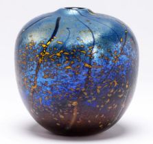 Studio glass. An iridescent glass vase by Siddy Langley, signed and indistinctly dated, 12cm h